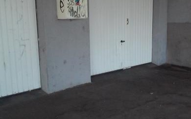 Odstránenie grafitov z garáží